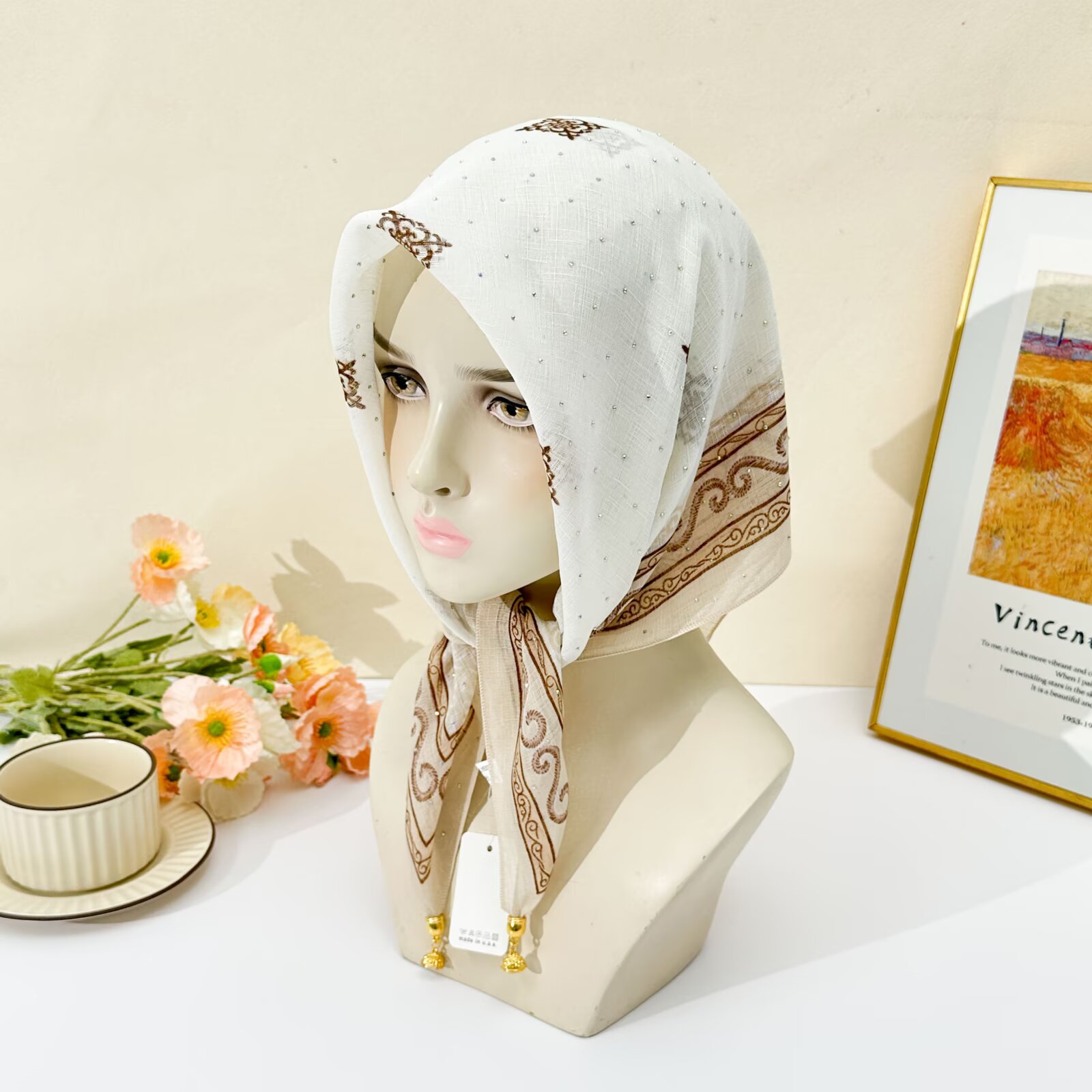 Beyaz Etnik Desenli Başörtüsü  - Go Ethnic Fashion incelemesi ve fiyatı